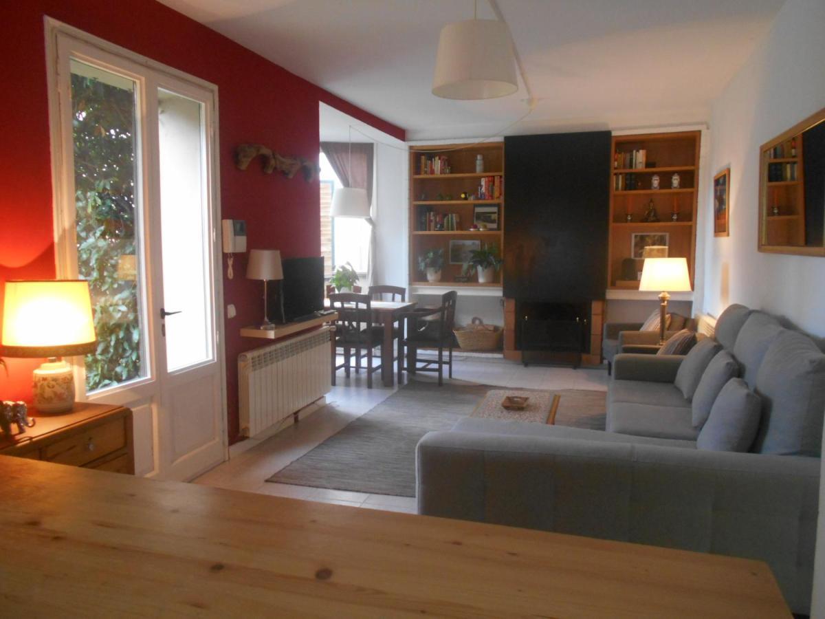 Ca'L Mossen Villa Сан Хуан де лес Абадесес Екстериор снимка